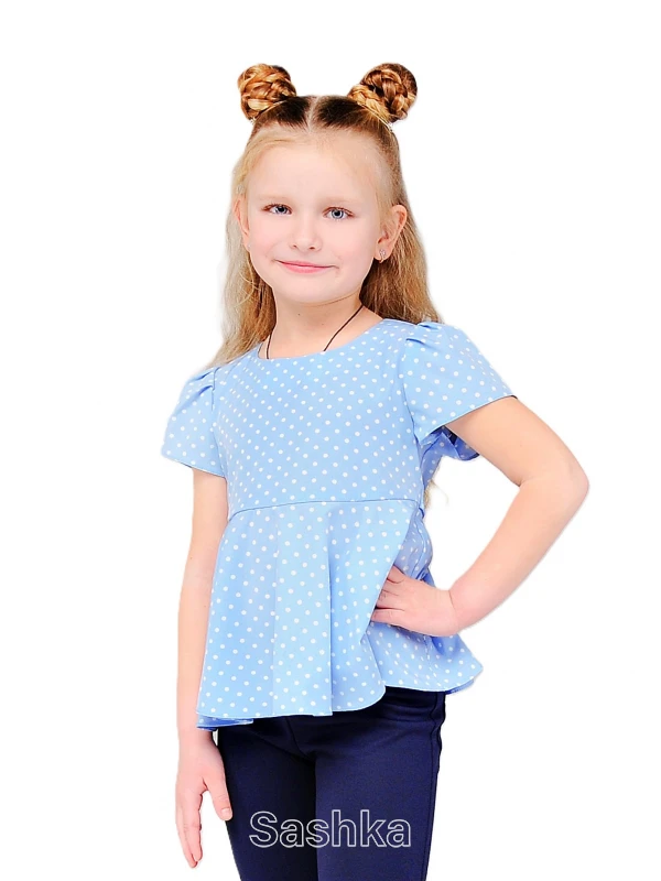 Блуза з пояском для дівчинки блакитна